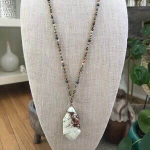 Handmade,  gemstone natural green garnet beaded necklace with a stone pendant